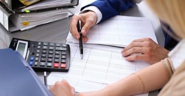 Difference Between Manual and Computerized Accounting