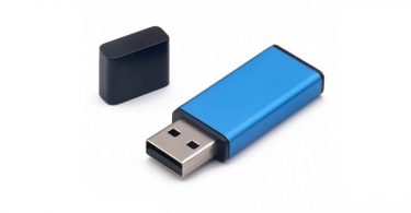 Difference Between Thumb Drive and Flash Drive