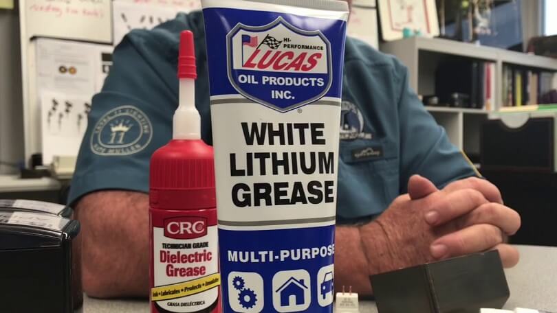 Difference between Dielectric Grease and White Lithium Grease
