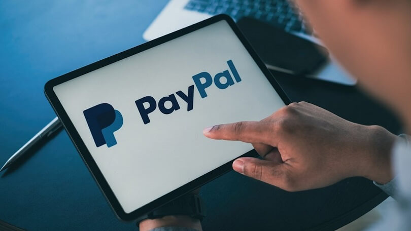Difference between PayPal Business and PayPal Friends and Family